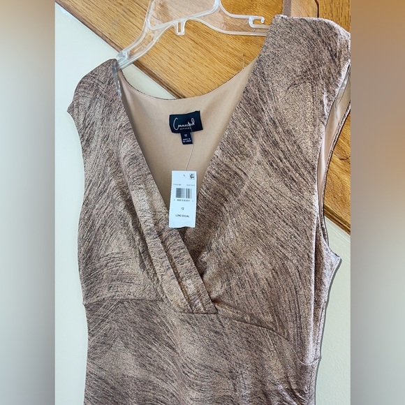 Women’s Formal Dress Size 12 CONNECTED Gold Side Slit Lined Maxi Sheath Gown NEW - Picture 9 of 9